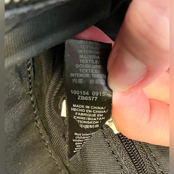 *EUC* FOSSIL Dawson Crossbody Purse - Black Pebbled Genuine Leather - Pockets - Picture 10 of 10